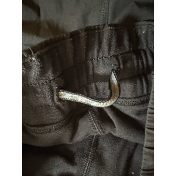 Lululemon Pants Women’s Black Run Dog Runner Jogger 10 Mid Rise Lined EUC - Picture 7 of 10